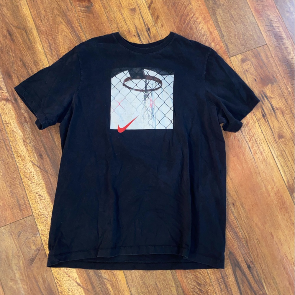 Nike Basketball Short Sleeve Shirt